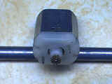 Motor with metal plates and diode removed